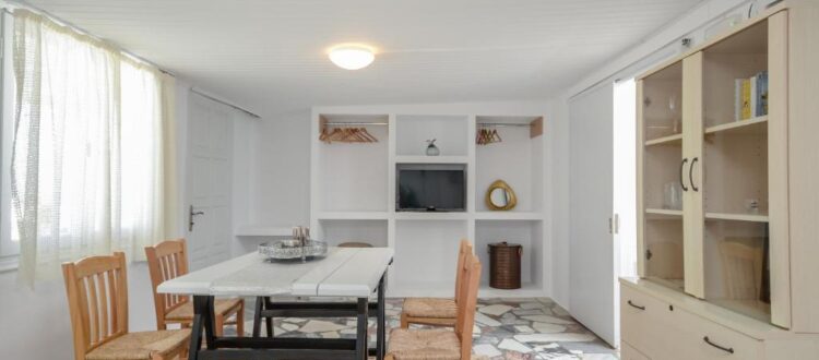 Apartment with Sea View