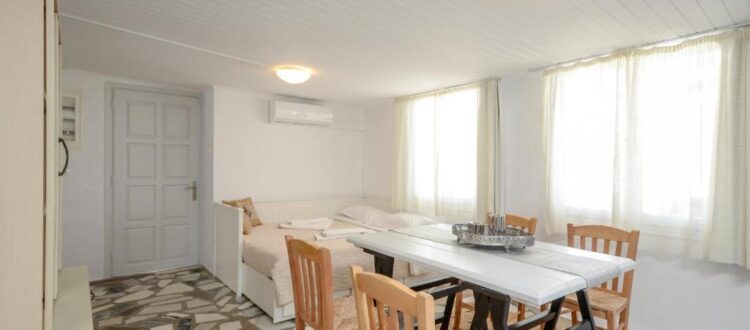 Apartment with Sea View