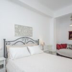 Deluxe Apartment - Ground Floor